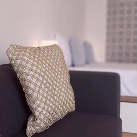 Apartamento Del Parque Flats Atico Capuchinos *
